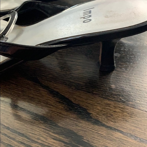 Heels - Picture 3 of 3